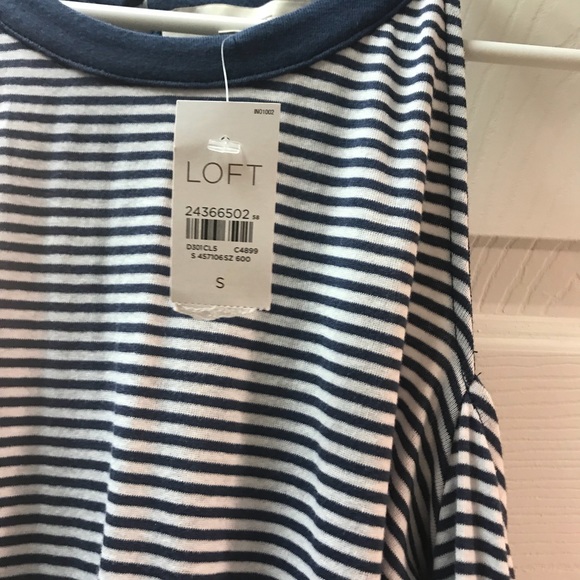 Ann Taylor Cold Shoulder Top - Picture 3 of 3